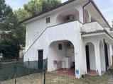 VILLETTA A SCHIERA in Affitto