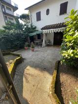 VILLETTA A SCHIERA in Affitto